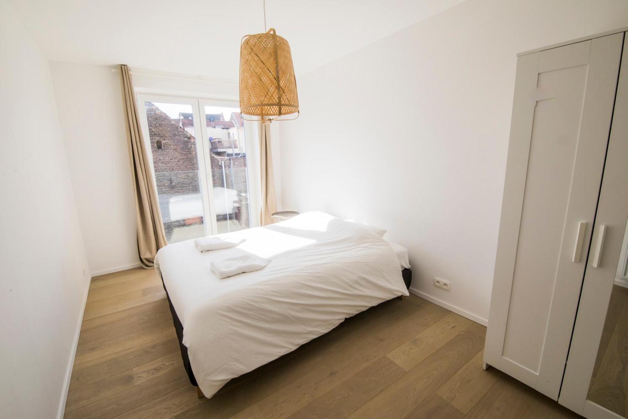 Travelease - Midi Bed & Breakfast Anderlecht Exterior photo